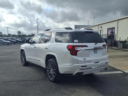 White Frost 2020 GMC Acadia Denali