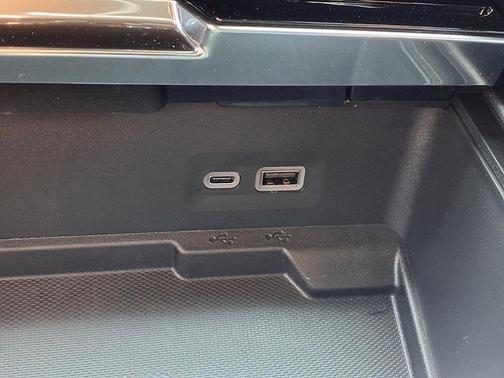 Onyx Black 2026 GMC Yukon XL Denali
