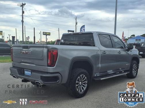 2023 GMC Sierra 1500 AT4