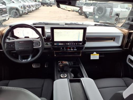 2025 GMC HUMMER EV SUV 2X