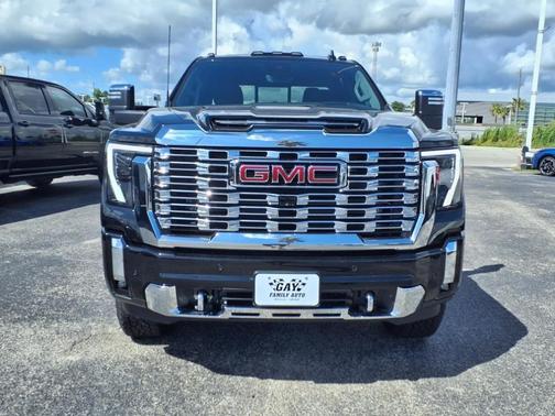 2025 GMC Sierra 2500 Denali