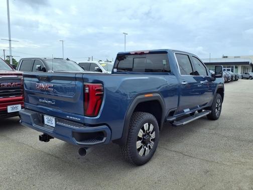 2025 GMC Sierra 2500 Denali