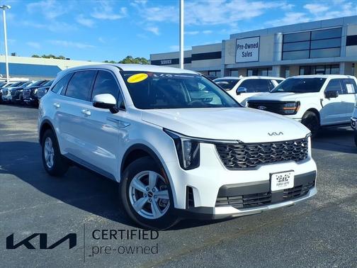 2025 Kia Sorento LX