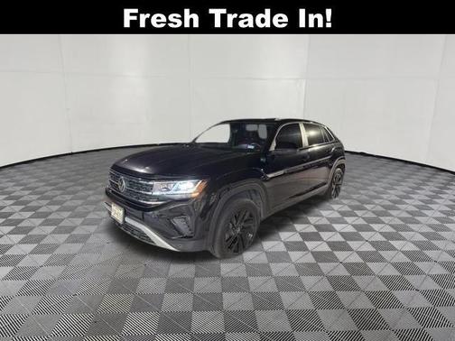 2022 Volkswagen Atlas Cross Sport 2.0T SE w/Technology