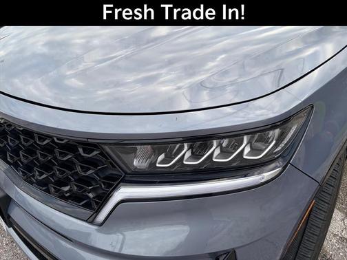 Silver 2021 Kia Sorento S
