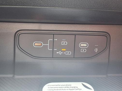 Glacial White Pearl 2026 Kia Sportage SX