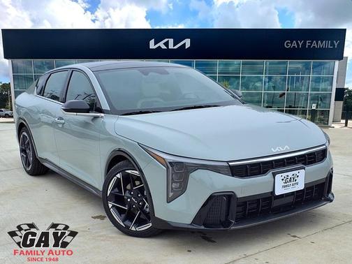 2026 Kia K4 GT-LINE