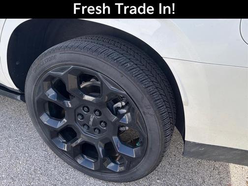 White Frost 2025 GMC Yukon Denali