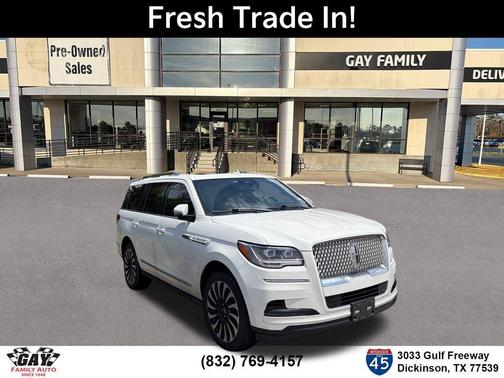 White Metallic 2024 Lincoln Navigator Reserve