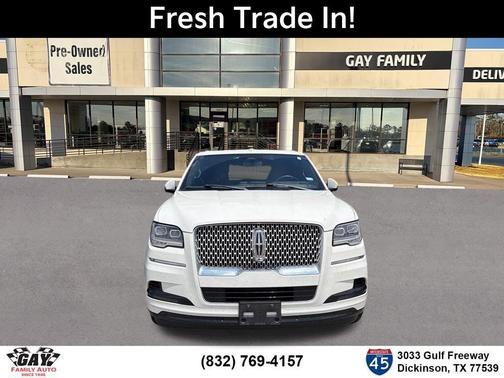 White Metallic 2024 Lincoln Navigator Reserve