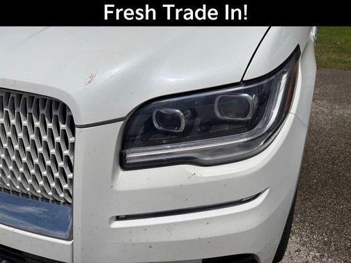 White Metallic 2024 Lincoln Navigator Reserve