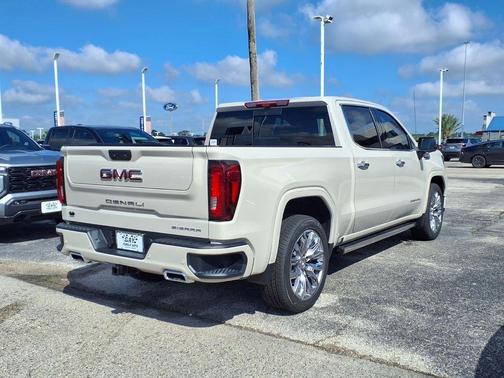 Dune 2026 GMC Sierra 1500 Denali