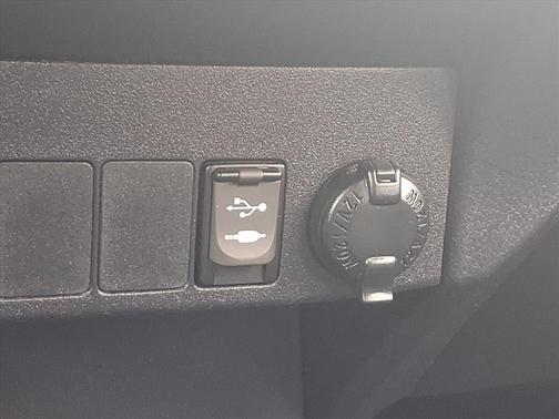 2016 Toyota RAV4 Sport