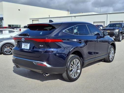 2024 Toyota Venza XLE