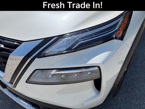 White 2023 Nissan Rogue Platinum