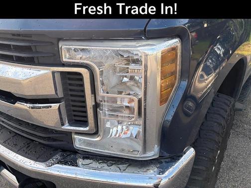 Blue 2018 Ford F-250 XLT