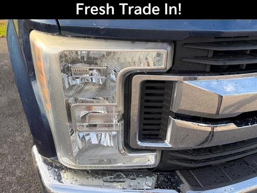 Blue 2018 Ford F-250 XLT