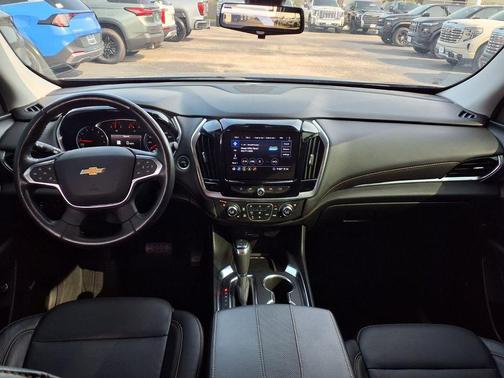 Black Metallic 2020 Chevrolet Traverse Premier