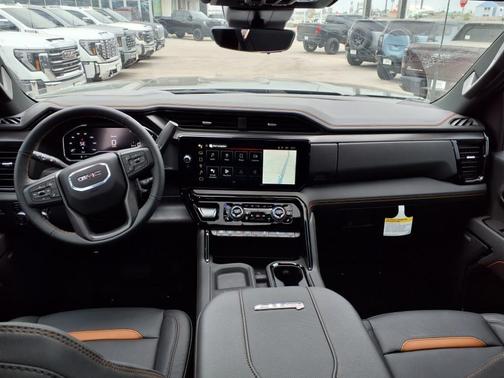 2025 GMC Sierra 2500 AT4