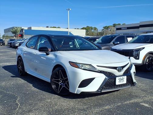 2019 Toyota Camry XSE