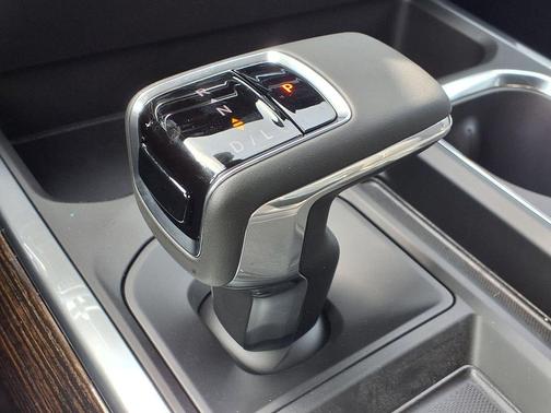 Summit White 2026 GMC Sierra 1500 Elevation