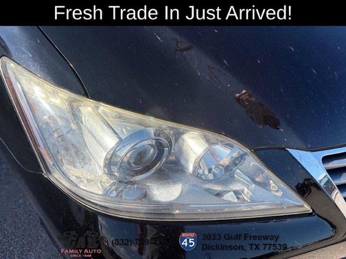 Obsidian Black 2011 Lexus ES 350 Base
