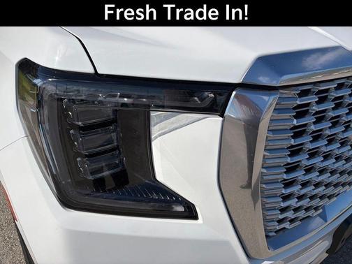 Summit White 2021 GMC Yukon Denali