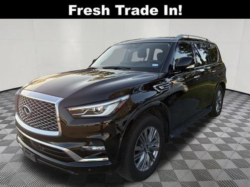 2022 INFINITI QX80 Luxe