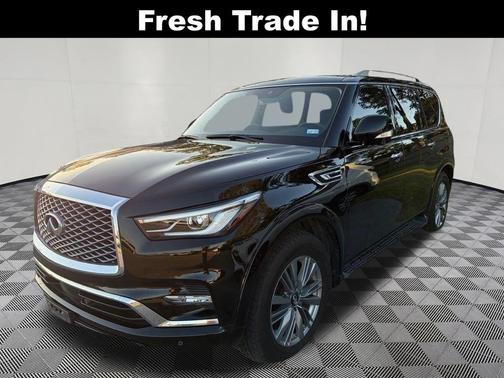 2022 INFINITI QX80 Luxe