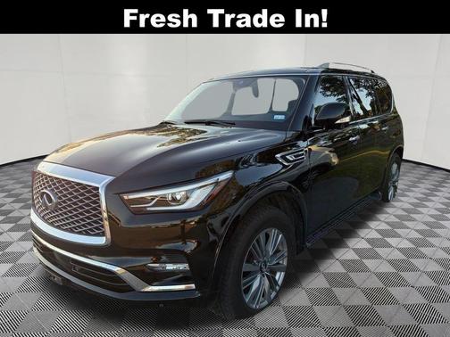 2022 INFINITI QX80 Luxe