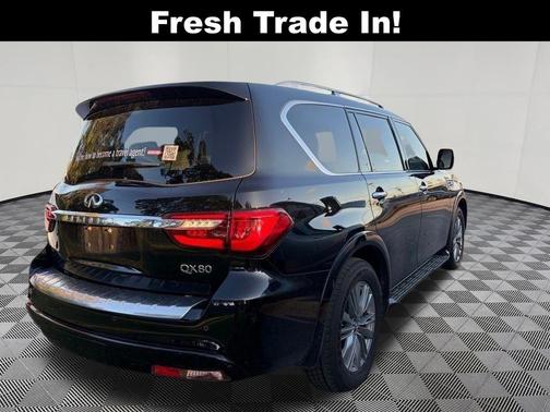 2022 INFINITI QX80 Luxe