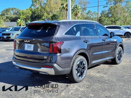 2025 Kia Sorento S