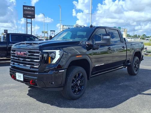 2025 GMC Sierra 2500 AT4
