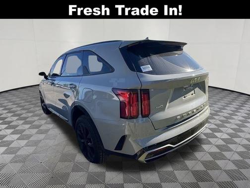 2022 Kia Sorento SX
