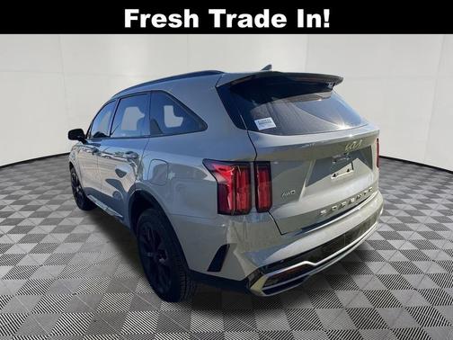 2022 Kia Sorento SX