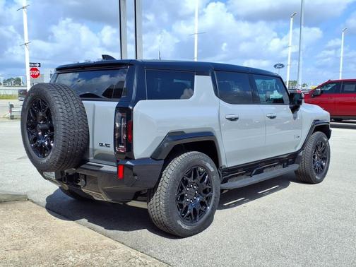 2025 GMC HUMMER EV SUV 2X