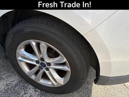White Platinum Clearcoat Metallic 2016 Ford Edge SEL