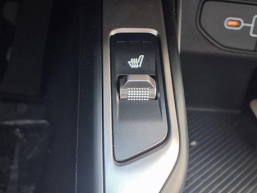 Ivory Silver 2026 Kia Sorento X-Line EX