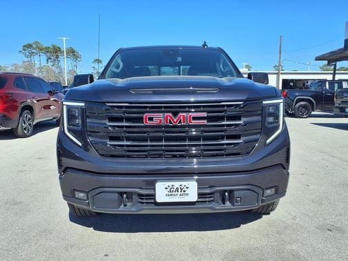 Titanium 2026 GMC Sierra 1500 Elevation
