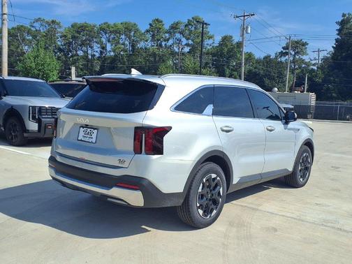 Ivory 2026 Kia Sorento S