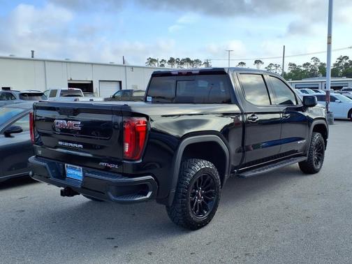 2022 GMC Sierra 1500 AT4X