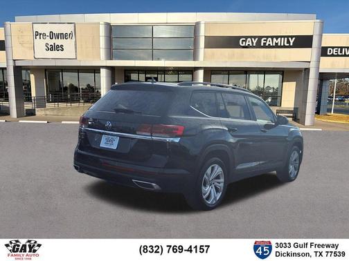 Deep Black Pearl Effect 2021 Volkswagen Atlas 3.6 V6 SE w/ Technology