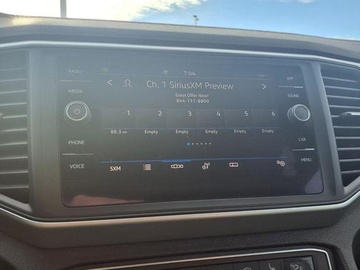 Deep Black Pearl Effect 2021 Volkswagen Atlas 3.6 V6 SE w/ Technology