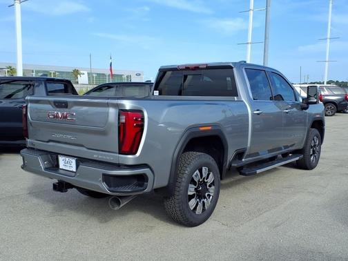 2025 GMC Sierra 2500 Denali