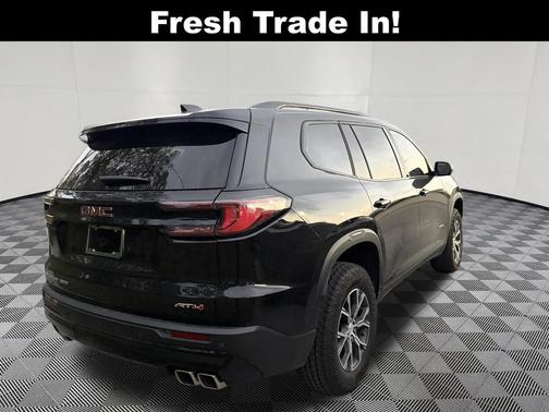2024 GMC Acadia AT4