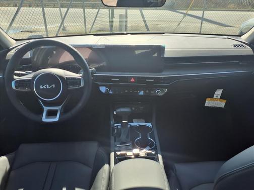 2026 Kia K5 EX