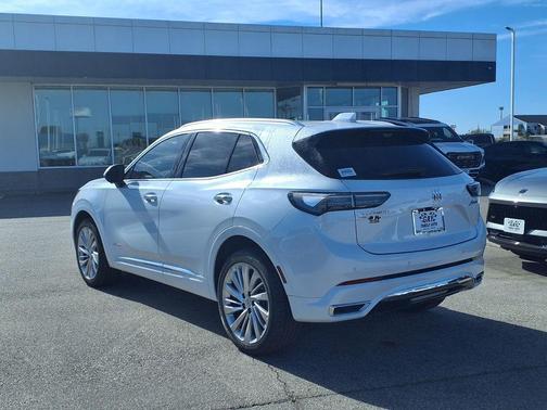 White 2026 Buick Envision Avenir