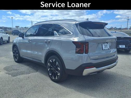 Wolf Gray 2026 Kia Sorento EX