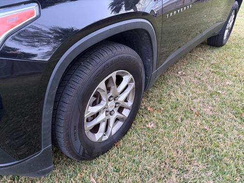 2019 Chevrolet Traverse LS