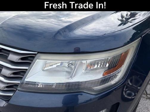 Blue 2016 Ford Explorer XLT